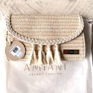 Amiani Resort Fashion Clutch - Natural Cream